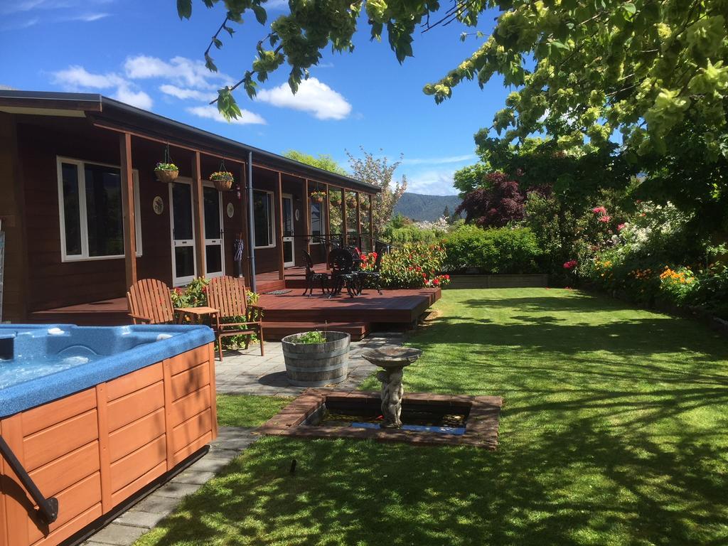 Blue Ridge Studios And Bed & Breakfast Te Anau Exterior foto